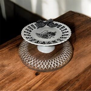 Elegant Black and White Ceramic Cake Stand
